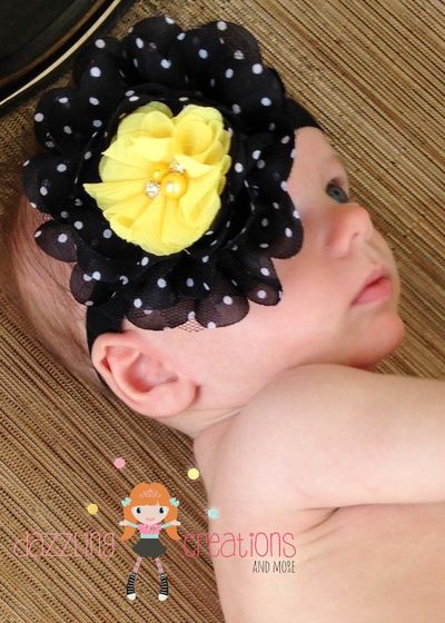 Bumble bee chunky necklace hair bow & barefoot sandal set