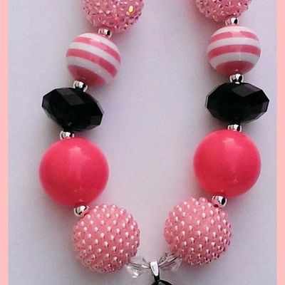 Black kitty pendant chunky necklace/bubblegum beads/girls jewelry