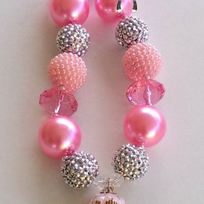 Princess carriage chunky necklace