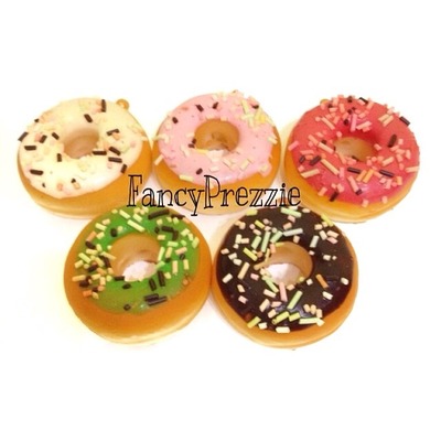 Mini donut squishy