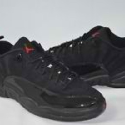 Jordan retro 12 low black qs