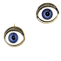 All Eyez on Me - Thumbnail 1