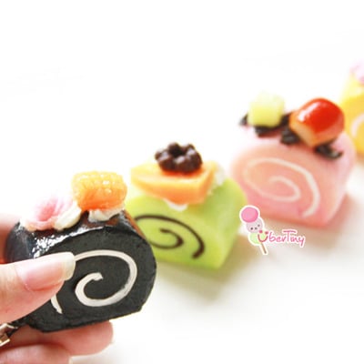 Squishy mini swiss roll/log cake