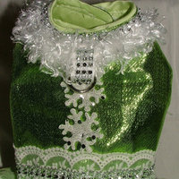 Lime and Snow flakes Formal Dog Dress - Thumbnail 2
