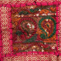 Large Pink & Green Tapestry - Thumbnail 2