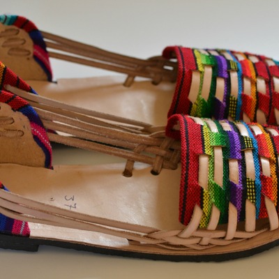 Size 37 us 6.5 women's caites 