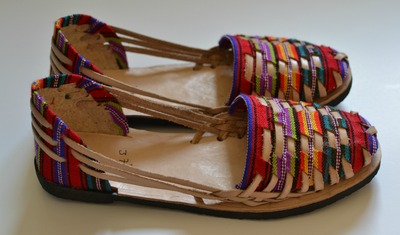 Size 37 US 6.5 Women's Caites 