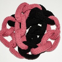 Chain Link Scarf - Pink and Black - Thumbnail 1