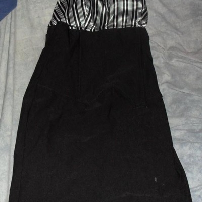 Black/white striped halter dress sz. s