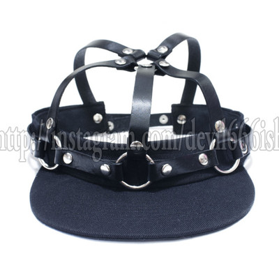 Harness hat