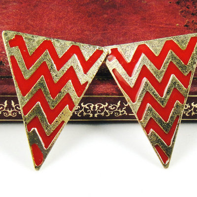 "scarlet" triangle earrings