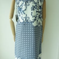 * Special discount* how and what printed dress - Thumbnail 2