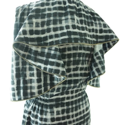 How and what zip detail dress