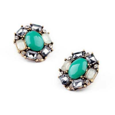Green Stud Earrings 