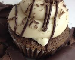 Mudslide​ cupcakes
