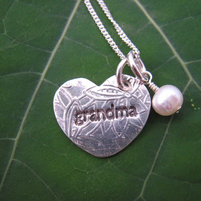Grandma heart necklace, pearl