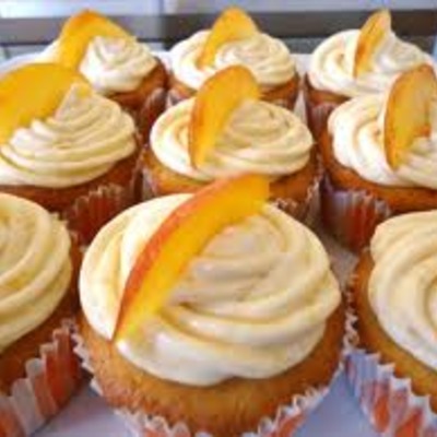 Georgia peach cupcakes
