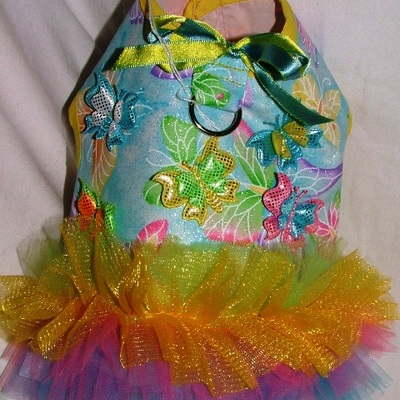 Butterflies, butterflies, and more butterflies harness vest!