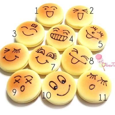 Jumbo pancake emoticon squishy