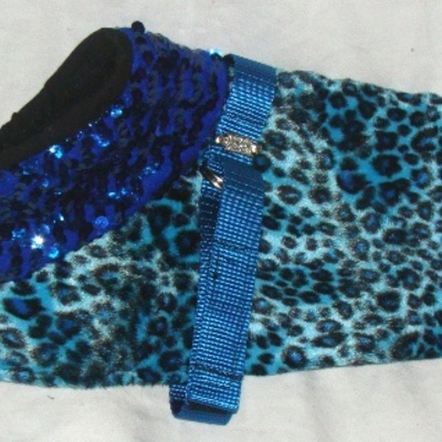 Blue spotted leopard faux fur coat!