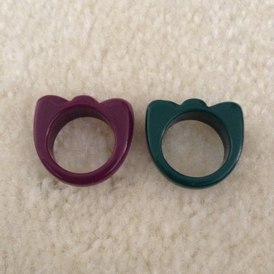 (new no tags) two bow rings