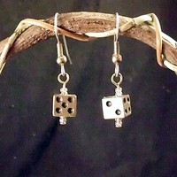 Brass Dice Earrings - Thumbnail 3