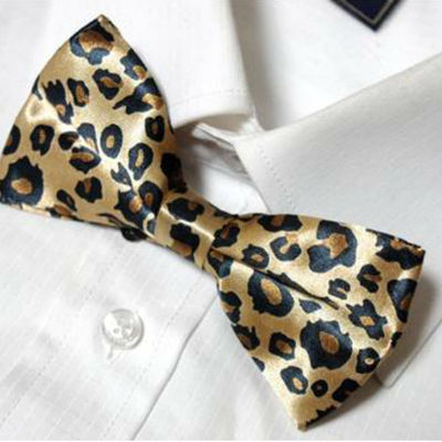 Leopard pattern design brown color bow tie