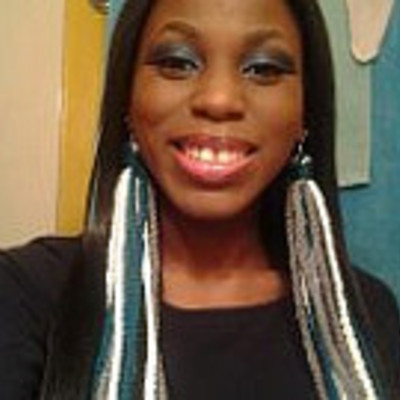 Doll face diva long earrings ( sassy mint candy)