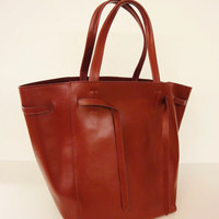 Rouge Park Leather Handbag - Large - Thumbnail 1