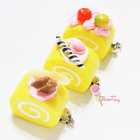 Squishy Mini Swiss Roll/Log cake - Thumbnail 4