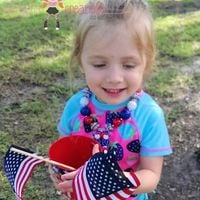 4th of July Red White Blue Patriotic Flip Flops Chunky Necklace and Hair Flower Clip - Thumbnail 2