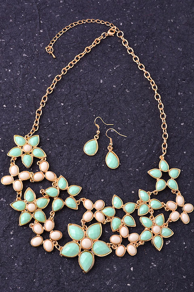 Flower Linked Gem Set