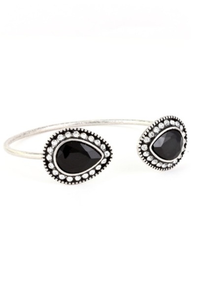 Tania Teardrop Cuff