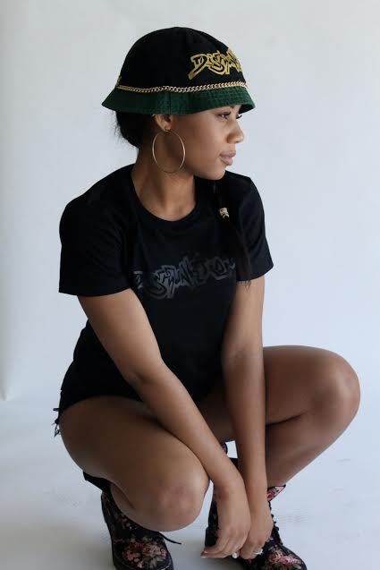 Disphunktional Bucket hat w/ Gold Chain