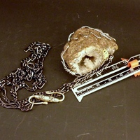 Aromatherapy Geode Necklace - Thumbnail 2