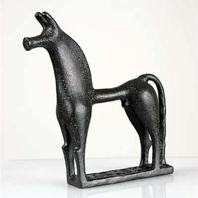 Greek geometric horse statue gre02