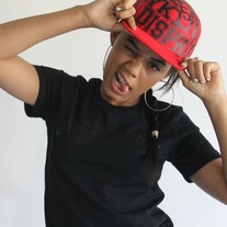 Disphunktional Letter Hat 