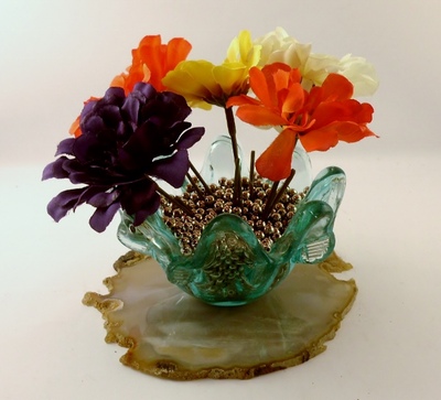 Vintage Italian Blue Glass Pinch Bowl on Agate Slice