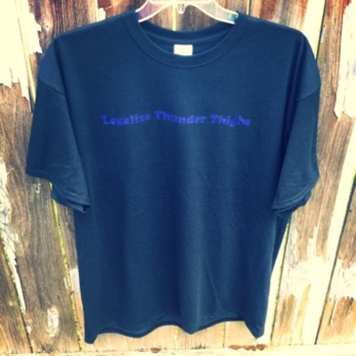 T-shirt - purple - legalize thunder thighs