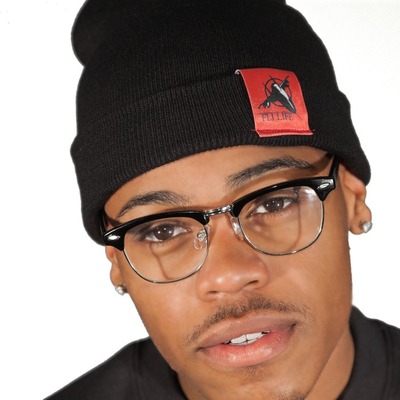 Black beanie hat 