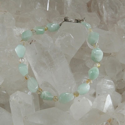 Natural cat's eye and golden rutilated quartz bracelet