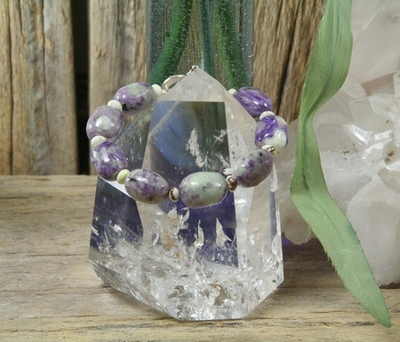 Charoite and Lemon Chrysoprase Bracelet