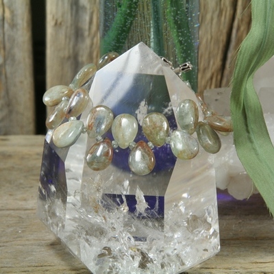 Green kyanite and alexandrite bracelet - Thumbnail 2