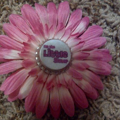 4" flower with bottlecap center