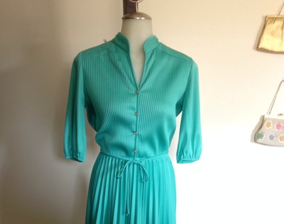 Green Pleated skirt Dress