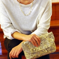  Clutch Bag - Convertible Jewelry Pearl Necklace Straps  - Thumbnail 4