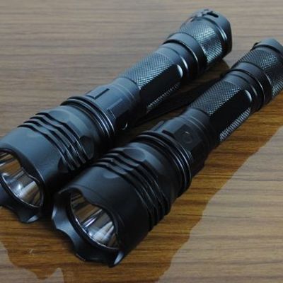 Super bright 650lm cree t6 led flashlight waterproof camping hiking fishing hunting searching outdoor led torch t601
