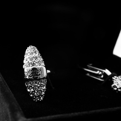 Crystal cone cufflinks