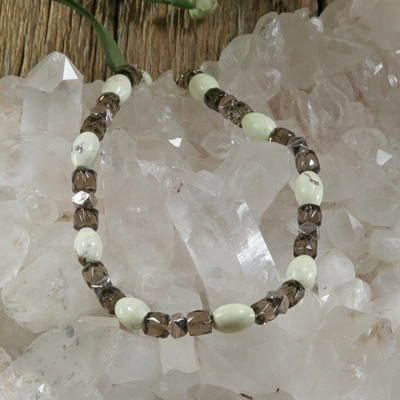 Lemon chrysoprase and smokey quartz necklace