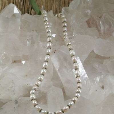 Freshwater pearl necklace